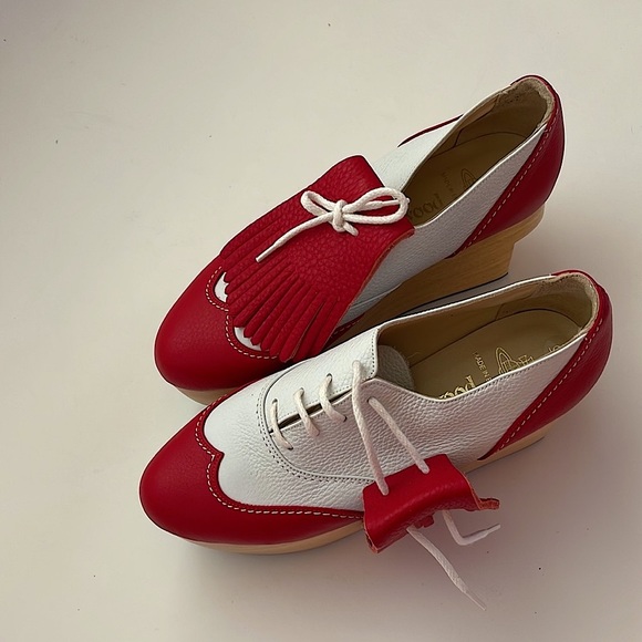 VIVIENNE WESTWOOD GOLD LABEL RED WHITE ROCKING HORSE GOLF SS09 NWT IT39 US8.5 - Picture 4 of 10
